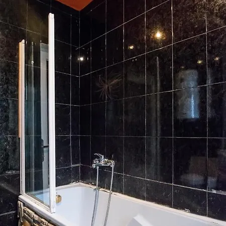 Sunny 1 Bedroom In Centre -late Check Out * Riga