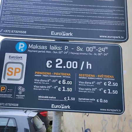 Sunny 1 Bedroom In Centre Of Apartmán *