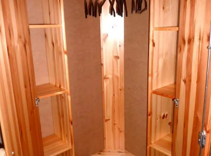 Apartment Sunny 1 Bedroom In Centre -late Check Out