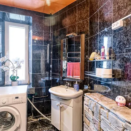 Sunny 1 Bedroom In Centre -late Check Out ريغا
